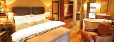 Suite Lounge